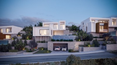 Extraordinary Hillside Living