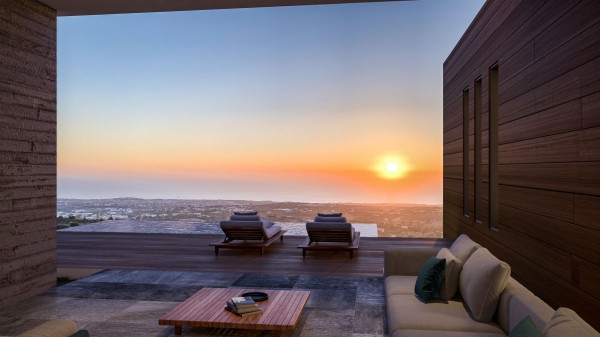Extraordinary Hillside Living